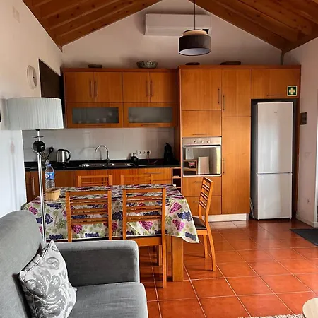 Quintinha Da Chinela Holiday home Porto Judeu