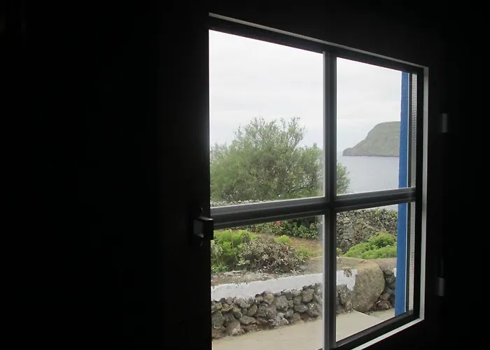 Quintinha Da Chinela Nyaraló Porto Judeu