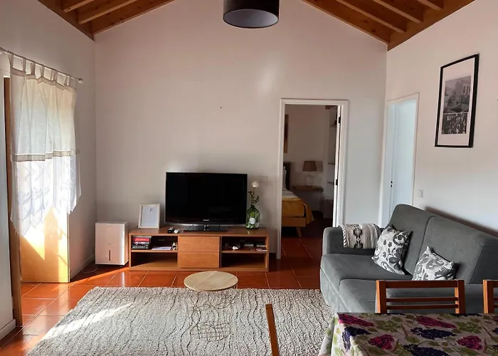 Quintinha Da Chinela Nyaraló